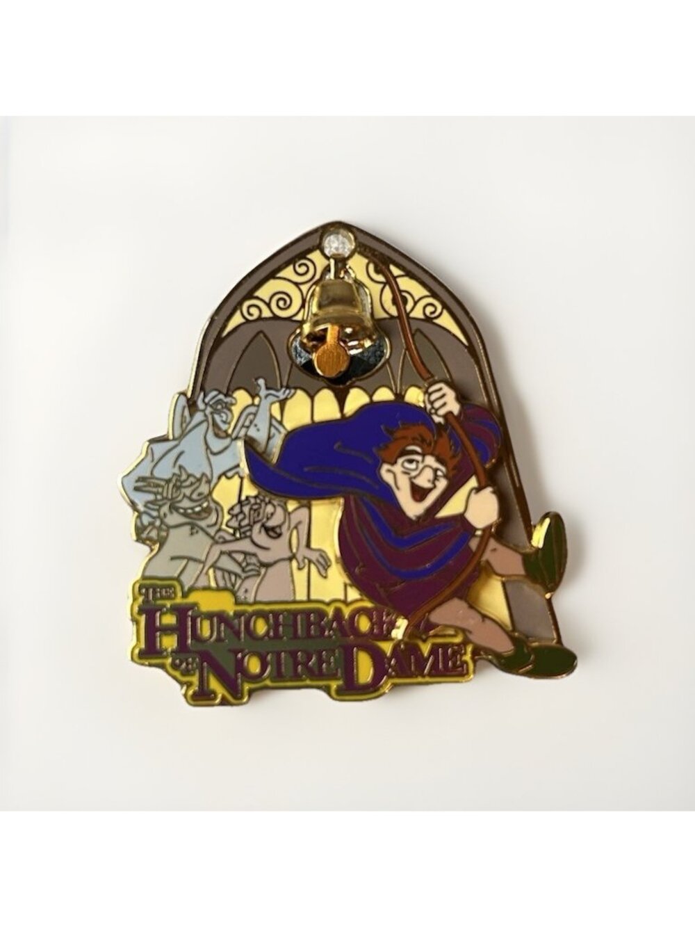Disney Pin Family Collection Hunchback of Notre Dame 33965 Trading Pin Gift
